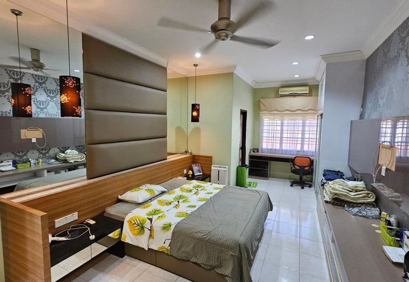 Menglembu Double Storey Semi D