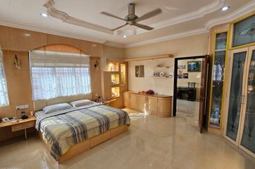 Menglembu Double Storey Semi D