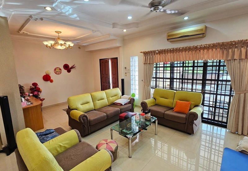 Menglembu Double Storey Semi D