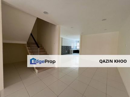 Pengkalan Barat Double Storey Terrace House, Perak, Ipoh