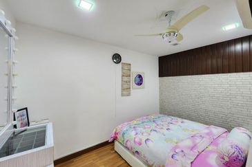 Permai Lake View Apartments