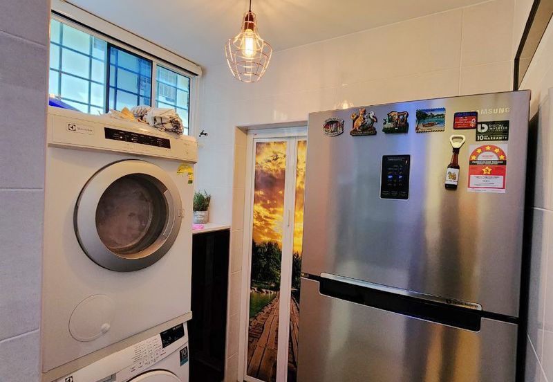 Permai Lake View Apartments