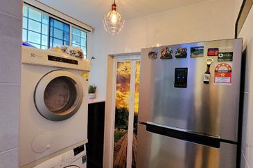 Permai Lake View Apartments