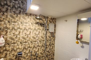 Permai Lake View Apartments