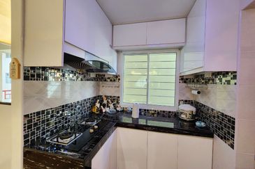 Permai Lake View Apartments