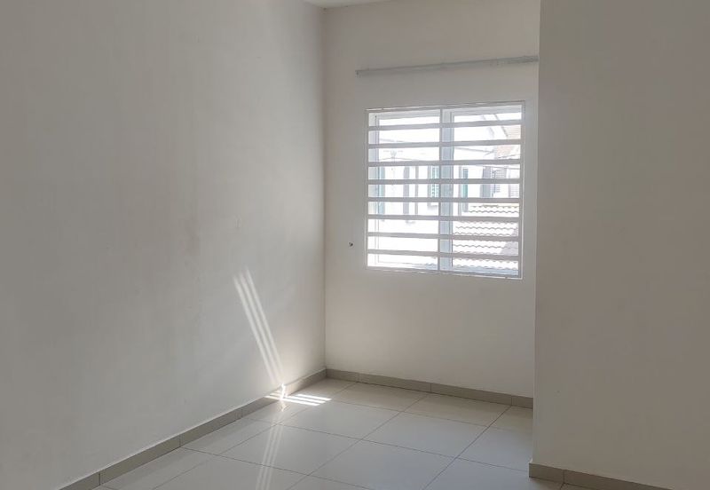 Bandar Baru Sri Klebang Strand Park Double Storey Terrace House