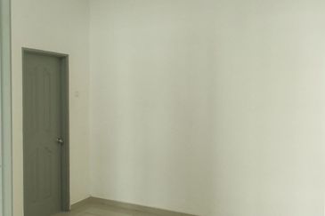 Bandar Baru Sri Klebang Strand Park Double Storey Terrace House