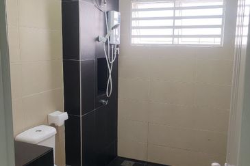 Bandar Baru Sri Klebang Strand Park Double Storey Terrace House