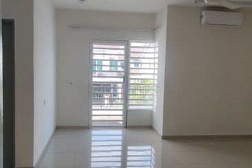 Bandar Baru Sri Klebang Strand Park Double Storey Terrace House
