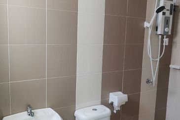 Bandar Baru Sri Klebang Strand Park Double Storey Terrace House