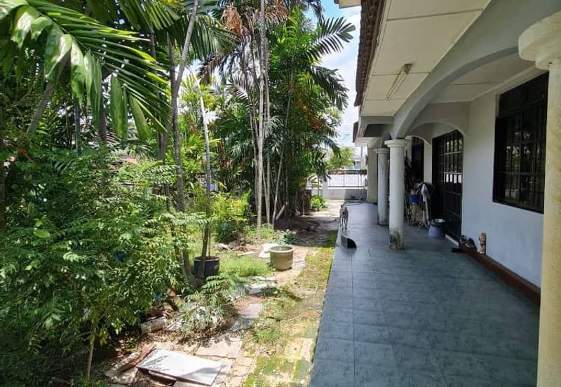 Taman Desa Pengkalan