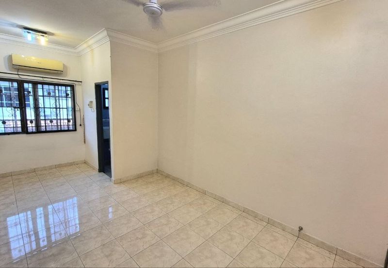 Menglembu 2-Storey Terrace Corner Unit