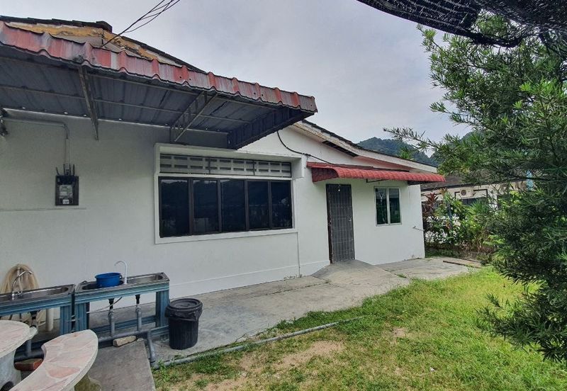 Gunung Rapat Ipoh Single Storey Bungalow For Sale