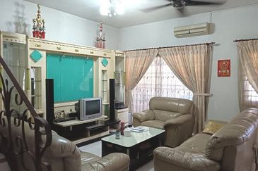 Panorama Lapangan Perdana