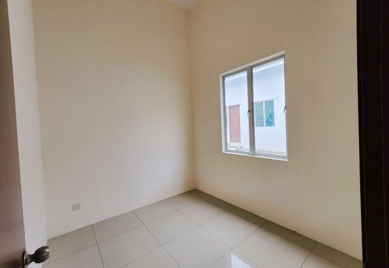 Tanjung Rambutan Single Storey Terrace House