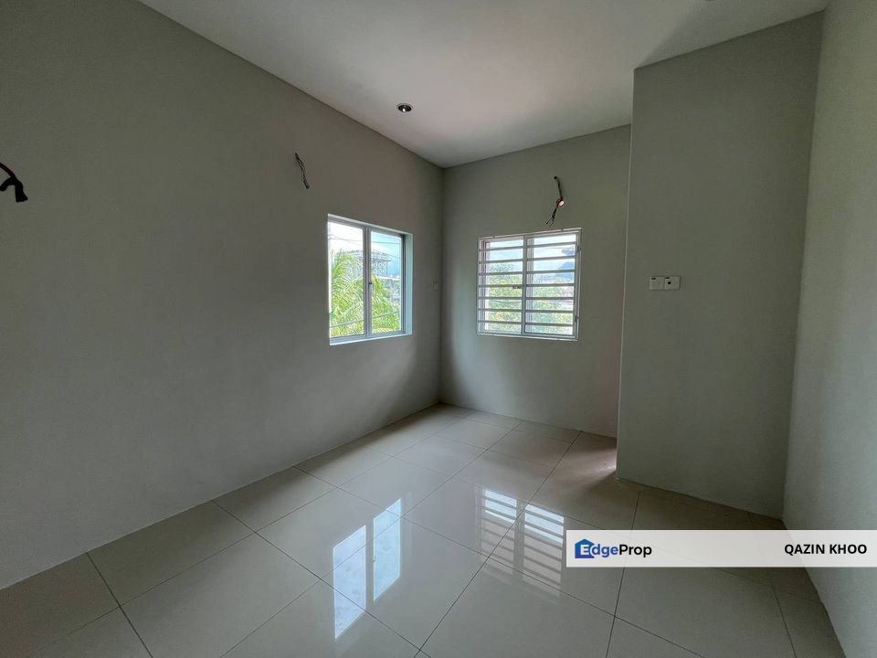 Gunung Rapat Double Storey Terrace End Lot, Perak, Ipoh