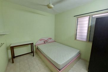 Permai Lake View Apartments