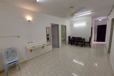 Permai Lake View Apartments