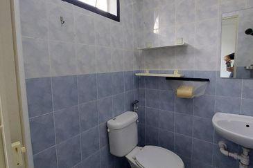 Permai Lake View Apartments