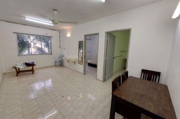 Permai Lake View Apartments