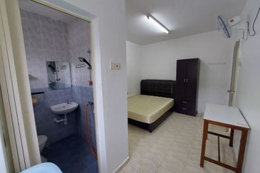 Permai Lake View Apartments