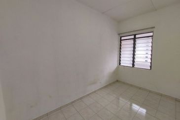 Meru Jati Single Storey Terrace House (End Lot)