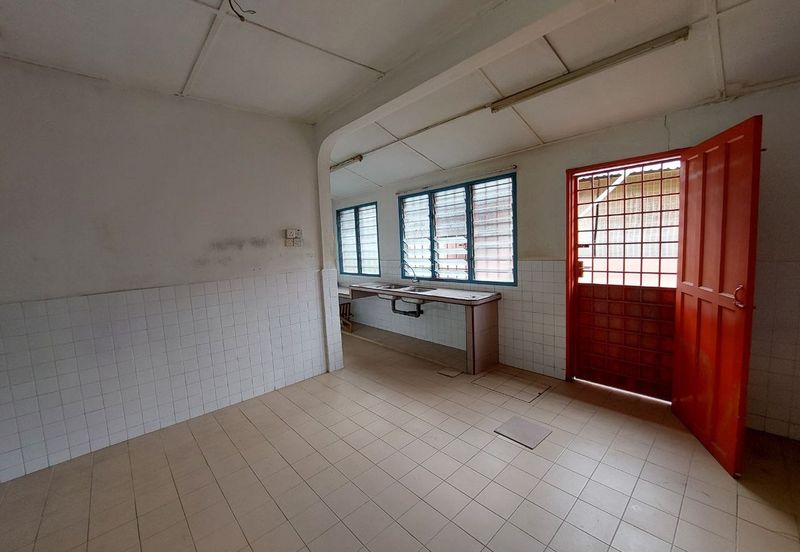 Meru Jati Single Storey Terrace House (End Lot)