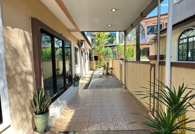 Pasir Puteh Jalan Sultan Shah Double Storey Semi-D