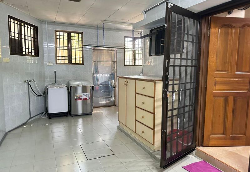 Pasir Puteh Jalan Sultan Shah Double Storey Semi-D