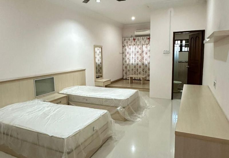 Pasir Puteh Jalan Sultan Shah Double Storey Semi-D