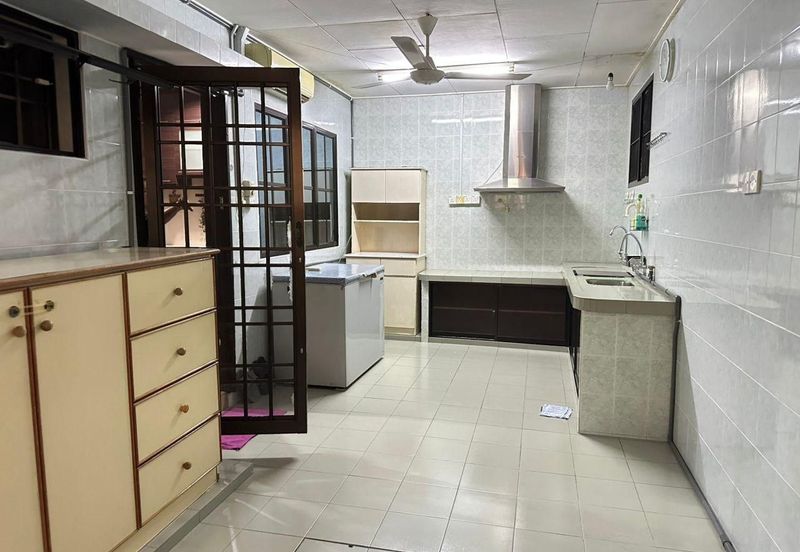 Pasir Puteh Jalan Sultan Shah Double Storey Semi-D