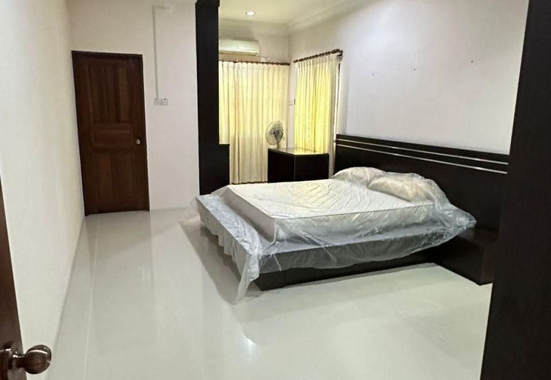 Pasir Puteh Jalan Sultan Shah Double Storey Semi-D