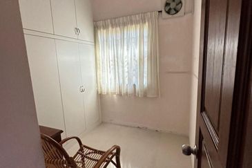 Pasir Puteh Jalan Sultan Shah Double Storey Semi-D