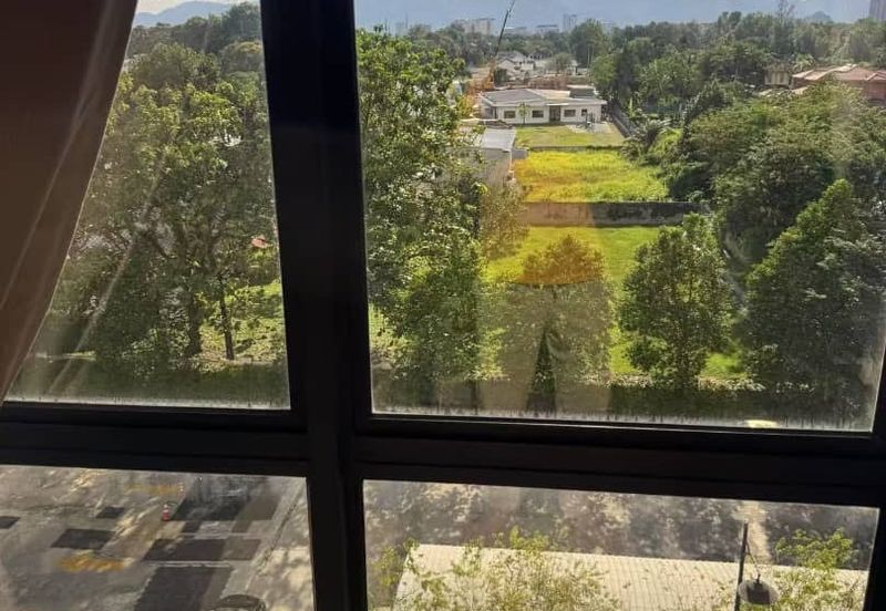 Upper East @ Tiger Lane