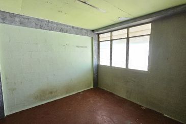 Flat Pakatan Bercham