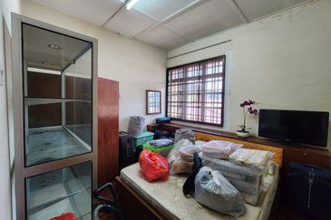 Gunung Rapat Taman Hillview Double Storey Semi D House