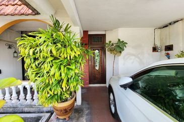 Gunung Rapat Taman Hillview Double Storey Semi D House