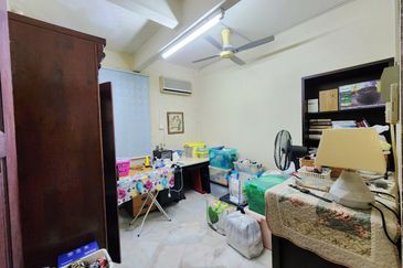 Gunung Rapat Taman Hillview Double Storey Semi D House