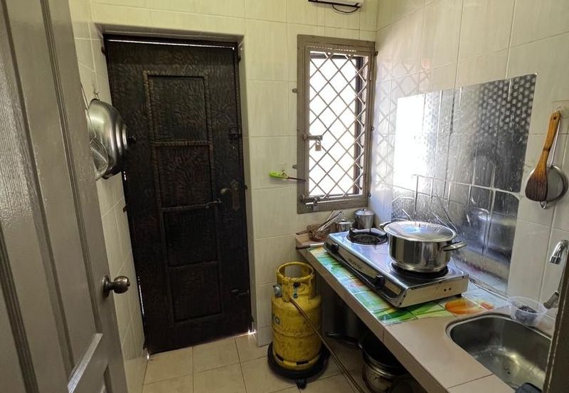 Panorama Lapangan Perdana