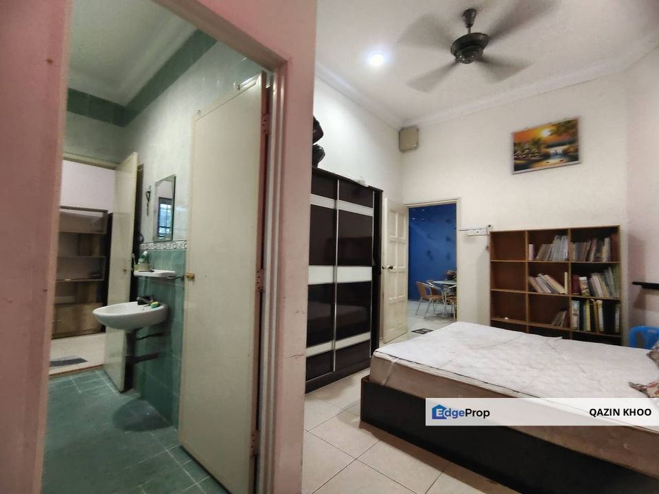Pengkalan Hala Pegoh Single Storey Semi D, Perak, Ipoh