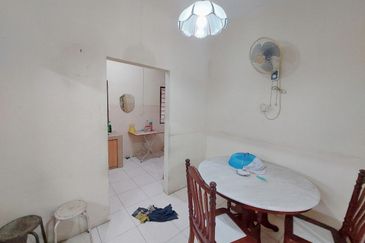 TAMAN ANJUNG BERCHAM UTARA