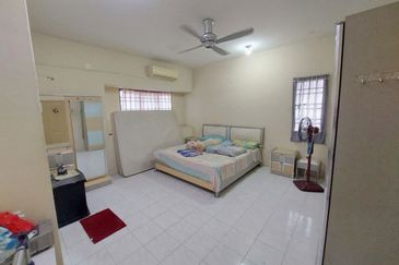 TAMAN ANJUNG BERCHAM UTARA