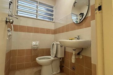 Alpine Village Apartment