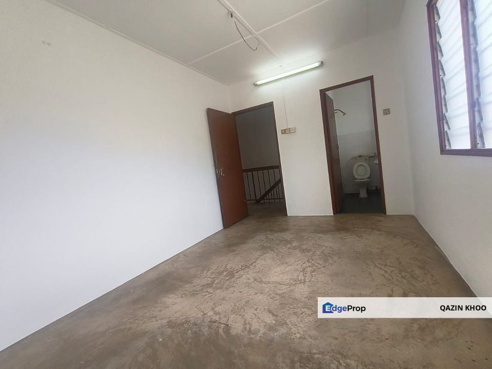 Menglembu Bukit Kledang Indah Double Storey Terrace House, Perak, Menglembu