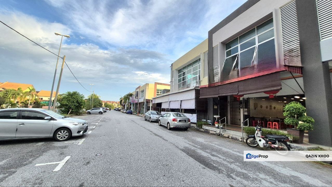 Botani Seri Palma Ground Floor Shop, Perak, Ipoh