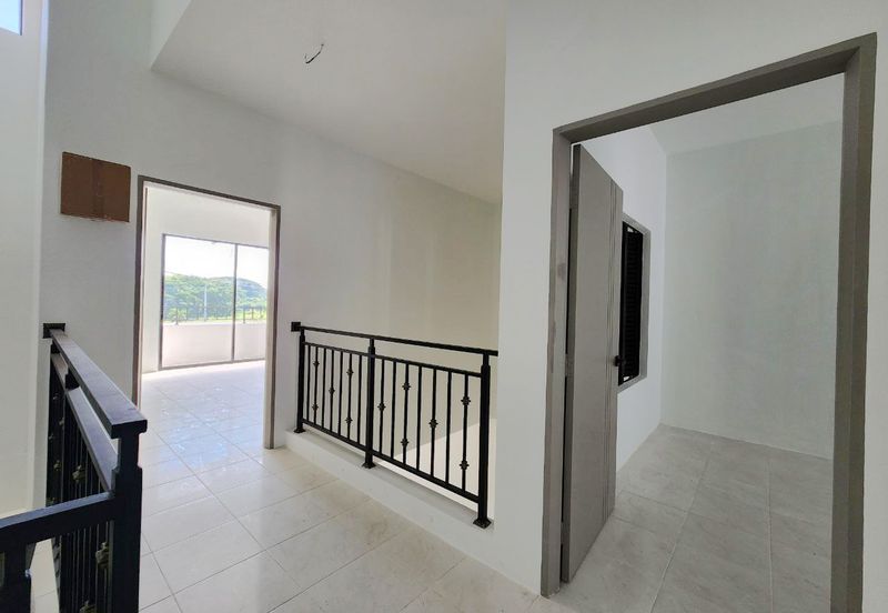 Batu Gajah The Lake Terrace Double Storey Terrace House