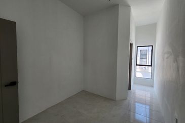 Batu Gajah The Lake Terrace Double Storey Terrace House