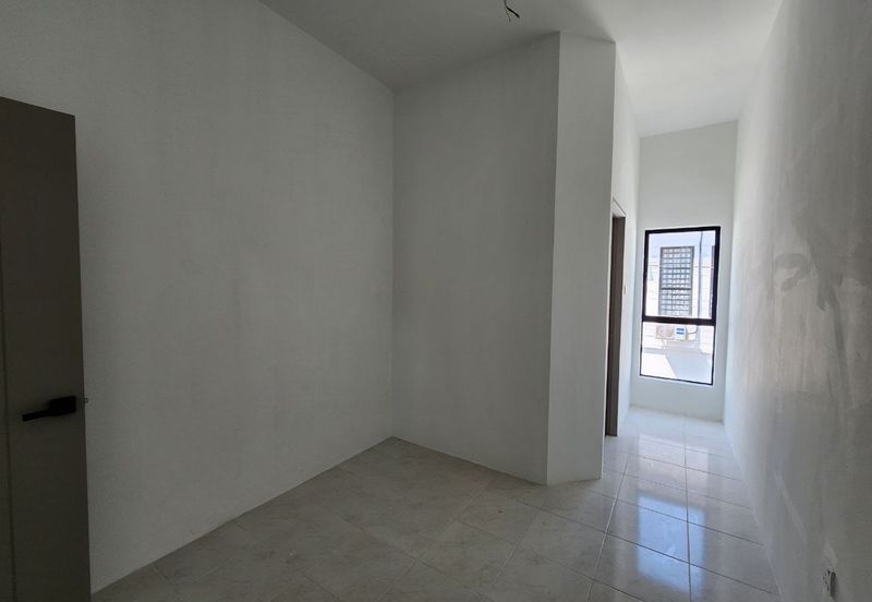 Batu Gajah The Lake Terrace Double Storey Terrace House