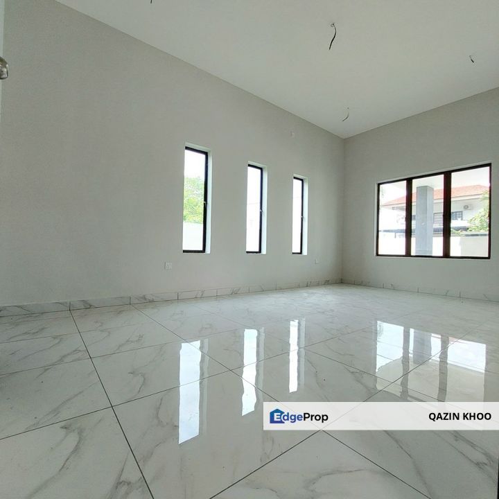 Pengkalan Hala Pegoh Single Storey Bungalow, Perak, Ipoh