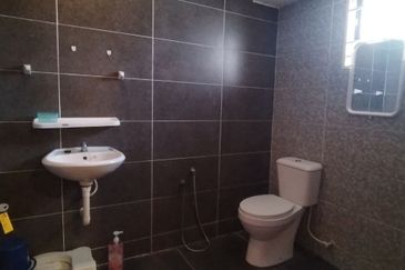 Taman Tasek Damai Double Storey Terrace House